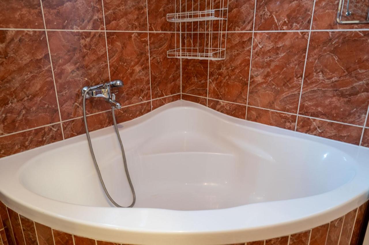Apartman Jozic Knin Exterior photo